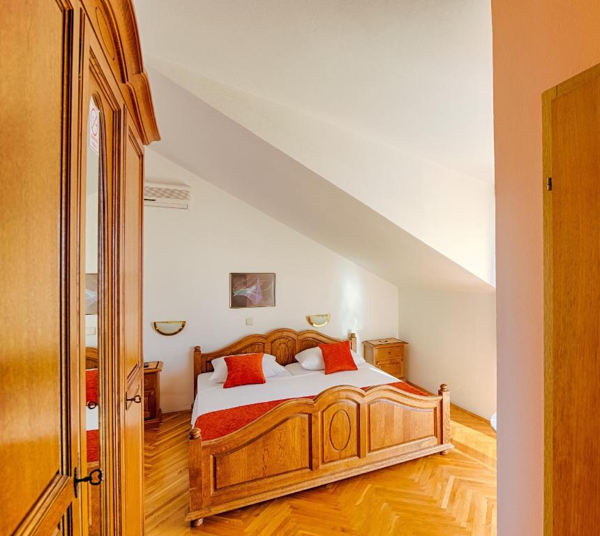 Bed & Breakfast Senator Podstrana Room photo